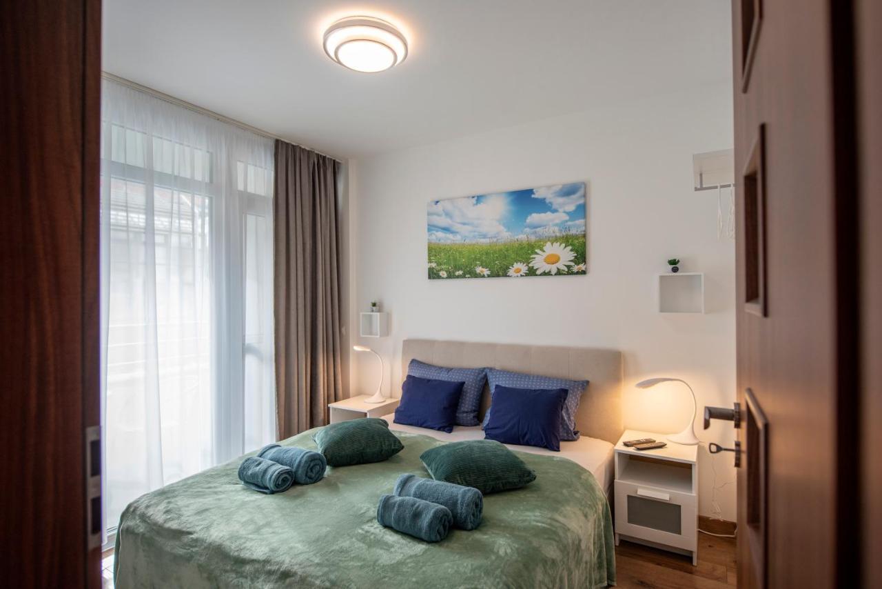 Lovely Apartman- Free Parking Pecs Exterior photo