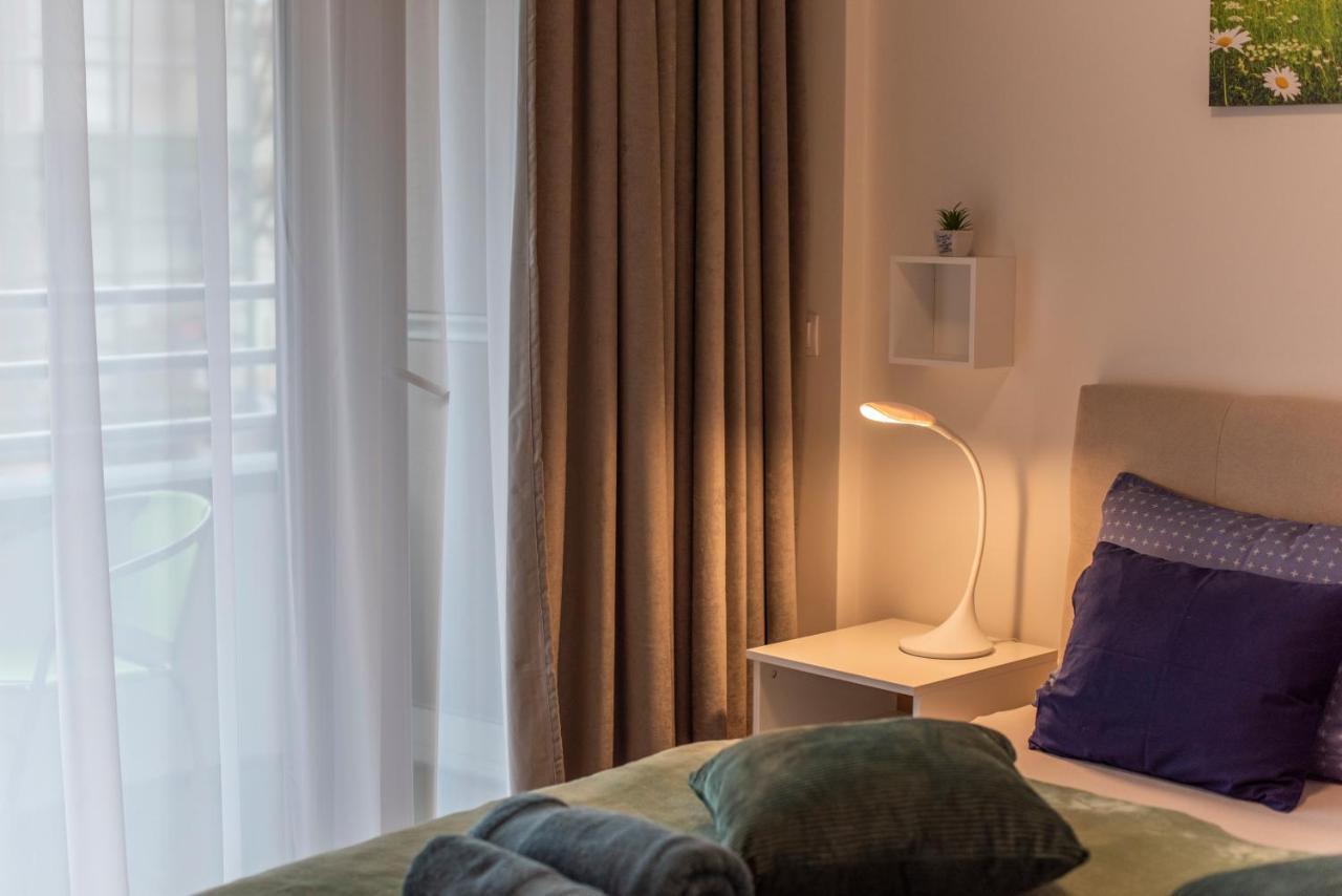 Lovely Apartman- Free Parking Pecs Exterior photo